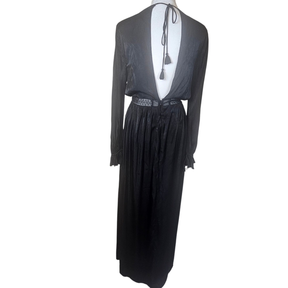 TJD (The Jetset Diaries) Black Maxi ‎ Dress - Picture 4 of 15